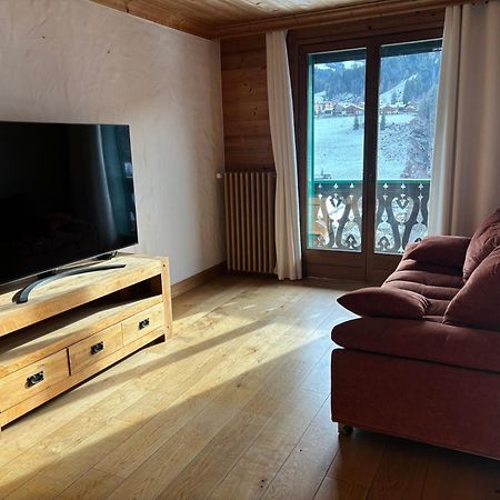 Chalet Fleur Des Alpes Les Gets Bagian luar foto