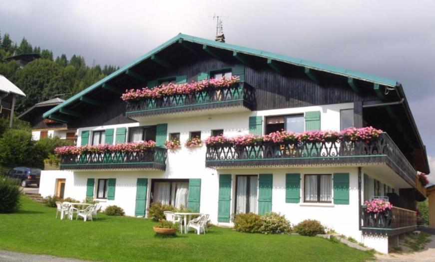 Chalet Fleur Des Alpes Les Gets Bagian luar foto